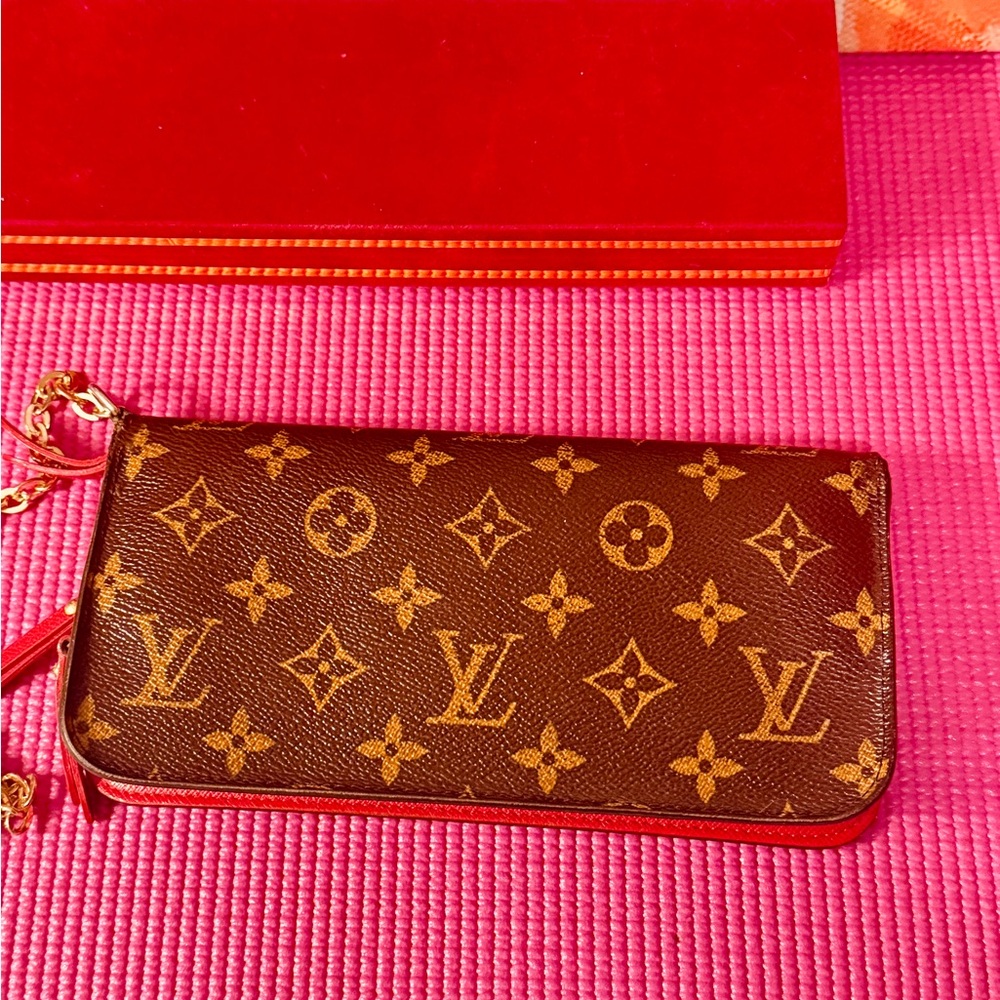 Louis Vuitton Brown Monogram Wallet - Picture 7 of 15
